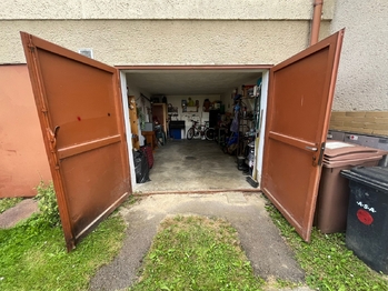 Prodej bytu 3+1 v osobním vlastnictví 84 m², Stálky