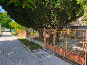 Prodej domu 230 m², Městec Králové