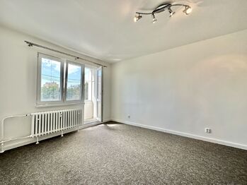 Pronájem bytu 3+1 v osobním vlastnictví 70 m², Kladno