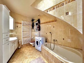 Prodej domu 1193 m², Malá Skála