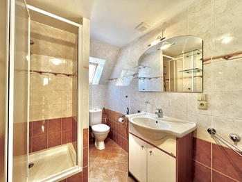 Prodej domu 1193 m², Malá Skála