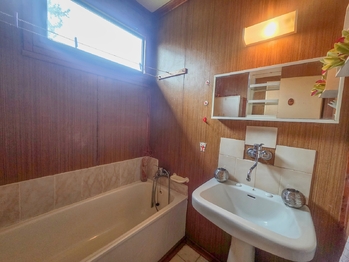 koupelna - Prodej domu 82 m², Křemže