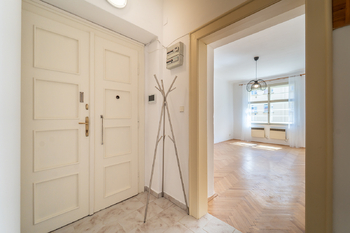 Pronájem bytu 3+1 v osobním vlastnictví 82 m², Praha 10 - Vršovice