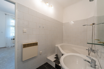 Pronájem bytu 3+1 v osobním vlastnictví 82 m², Praha 10 - Vršovice