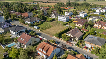 Prodej pozemku 673 m², Praha 9 - Újezd nad Lesy