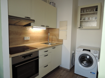 Pronájem bytu 1+kk v osobním vlastnictví 32 m², Kladno
