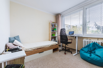 Pokoj č.1 - Prodej bytu 4+kk v osobním vlastnictví 86 m², Praha 5 - Stodůlky