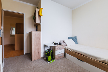 Pokoj č.1 - Prodej bytu 4+kk v osobním vlastnictví 86 m², Praha 5 - Stodůlky