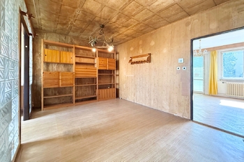 hala + obývací pokoj - Prodej domu 152 m², Hradec Králové