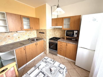 Prodej bytu 3+1 v osobním vlastnictví 67 m², Praha 10 - Záběhlice