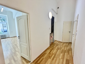Pronájem bytu 2+1 v osobním vlastnictví 60 m², Praha 2 - Vinohrady