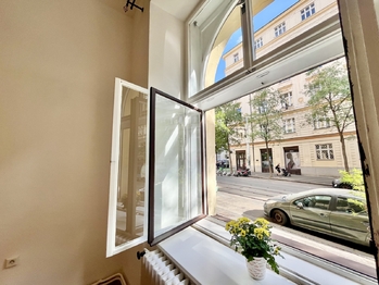 Pronájem bytu 2+1 v osobním vlastnictví 60 m², Praha 2 - Vinohrady