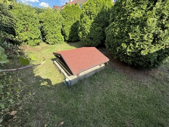 Prodej domu 100 m², Hostomice