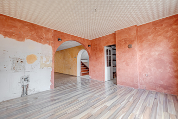 Prodej domu 330 m², Cheznovice