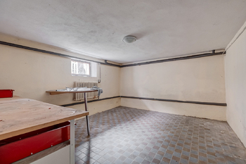 Prodej domu 330 m², Cheznovice