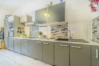 Prodej domu 300 m², Cítoliby