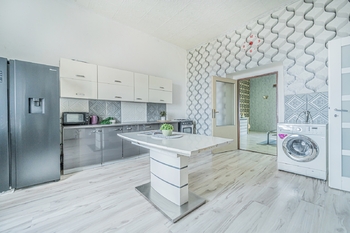 Prodej domu 300 m², Cítoliby