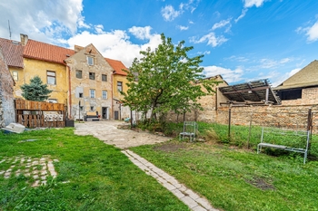 Prodej domu 300 m², Cítoliby