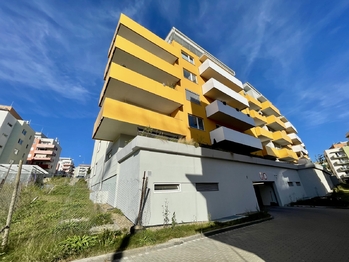 Pronájem garážového stání 16 m², Brno