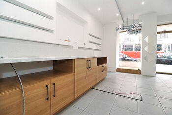 Pronájem obchodních prostor 27 m², Praha 3 - Vinohrady