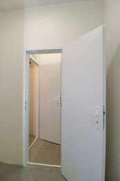 Pronájem obchodních prostor 27 m², Praha 3 - Vinohrady