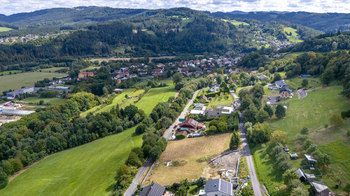 Prodej pozemku 1000 m², Jarcová