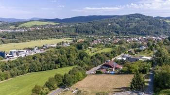Prodej pozemku 1000 m², Jarcová