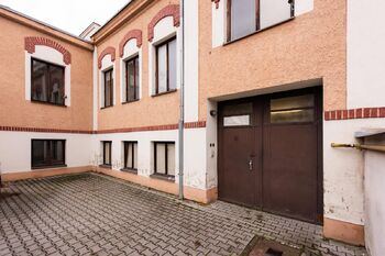 Výrobní, skladovací areál, Maloměřice, Brno - Prodej skladovacích prostor 1000 m², Brno
