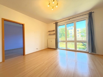 Pronájem bytu 2+kk v osobním vlastnictví 60 m², Praha 6 - Suchdol
