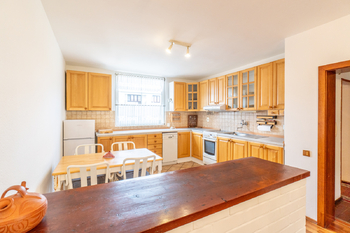 Pronájem domu 226 m², Praha 10 - Štěrboholy
