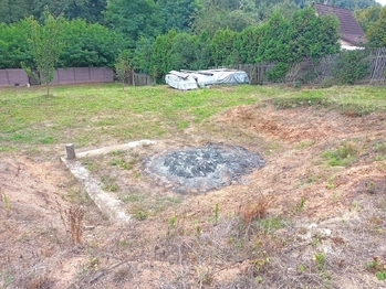Kdysi tu stávala chata. - Prodej pozemku 1516 m², Rakovník