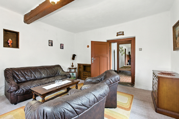 Obývací pokoj - Prodej chaty / chalupy 108 m², Strašice