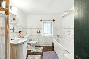 Koupelna - Prodej chaty / chalupy 108 m², Strašice