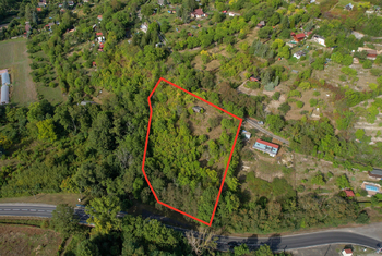 Prodej pozemku 3827 m², Křešice