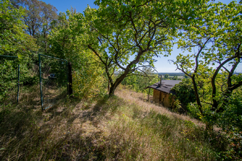 Prodej pozemku 3827 m², Křešice