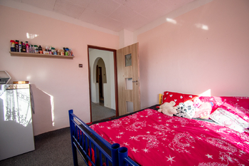 Prodej domu 288 m², Úštěk