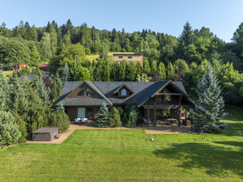 Prodej domu 490 m², Nýdek