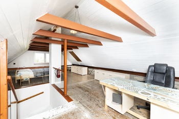 Pokoj v podkroví - Prodej domu 107 m², Hřivice