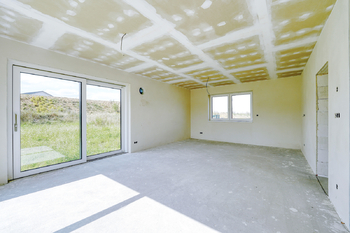 Prodej domu 153 m², Lužany
