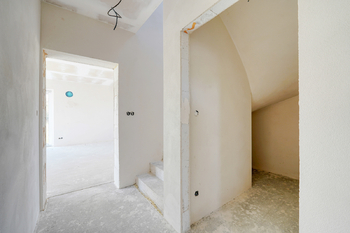 Prodej domu 153 m², Lužany