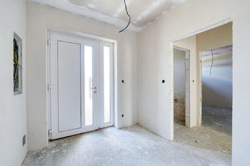 Prodej domu 153 m², Lužany