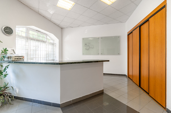 Pronájem kancelářských prostor 82 m², Praha 4 - Nusle