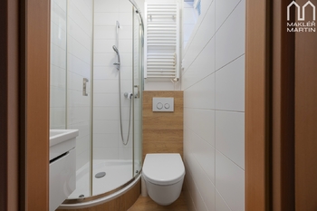 Prodej domu 208 m², Hlásná Třebaň