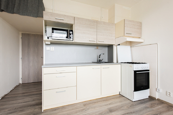 Byt 1+1, 47 m2 + lodžie, Horácké náměstí, Řečkovice, Brno - Prodej bytu 1+1 v osobním vlastnictví 47 m², Brno