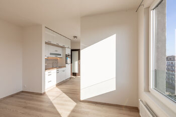 Pronájem bytu 1+kk v družstevním vlastnictví 27 m², Praha 5 - Hlubočepy