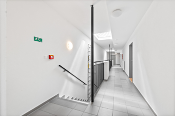vstup do bytu - Prodej bytu 3+kk v osobním vlastnictví 82 m², České Budějovice