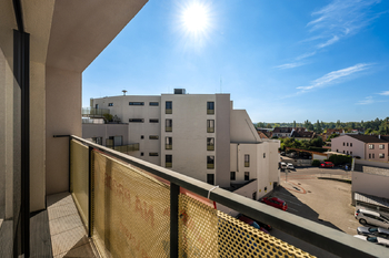 1. terasa - francouzské okno - Prodej bytu 3+kk v osobním vlastnictví 82 m², České Budějovice