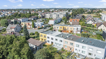 Pohled na okolí - Prodej domu 132 m², Hradec Králové