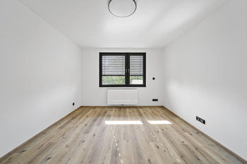 Pokoj 2 - patro - Prodej domu 132 m², Hradec Králové