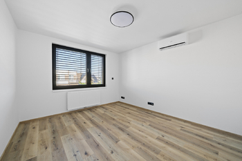 Pokoj 3 - patro - Prodej domu 132 m², Hradec Králové